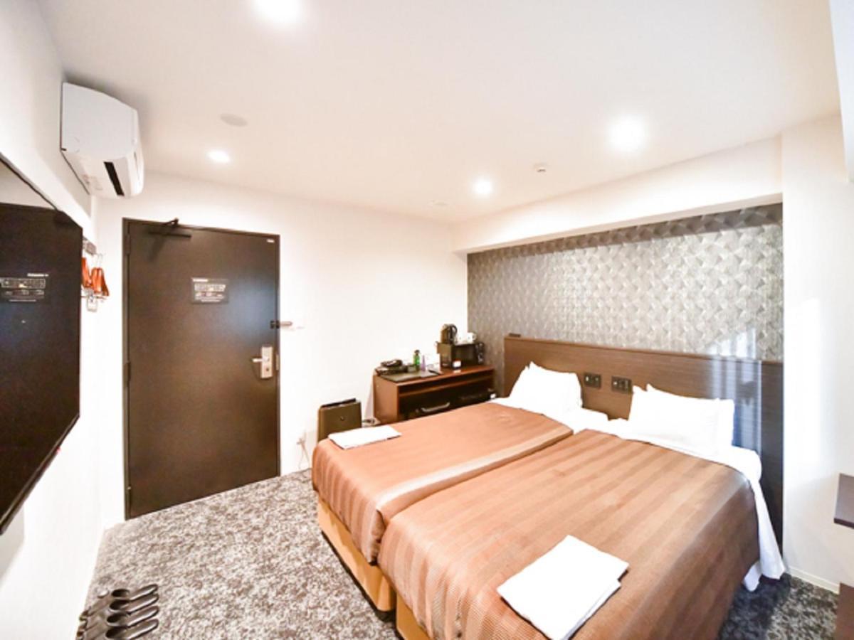 Hotel Livemax Hakataekimae Фукуока Экстерьер фото