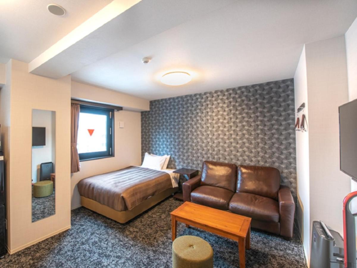 Hotel Livemax Hakataekimae Фукуока Экстерьер фото
